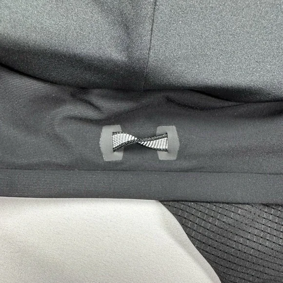 ON CLOUD Short Mens 2XL XXL Lined Running Active Lightweight Gray Athletic 8 In - Picture 4 of 13